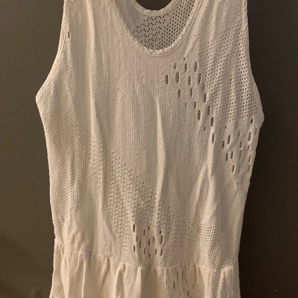 White Sleeveless Knit drop waist crochet dress - Picture 2 of 3